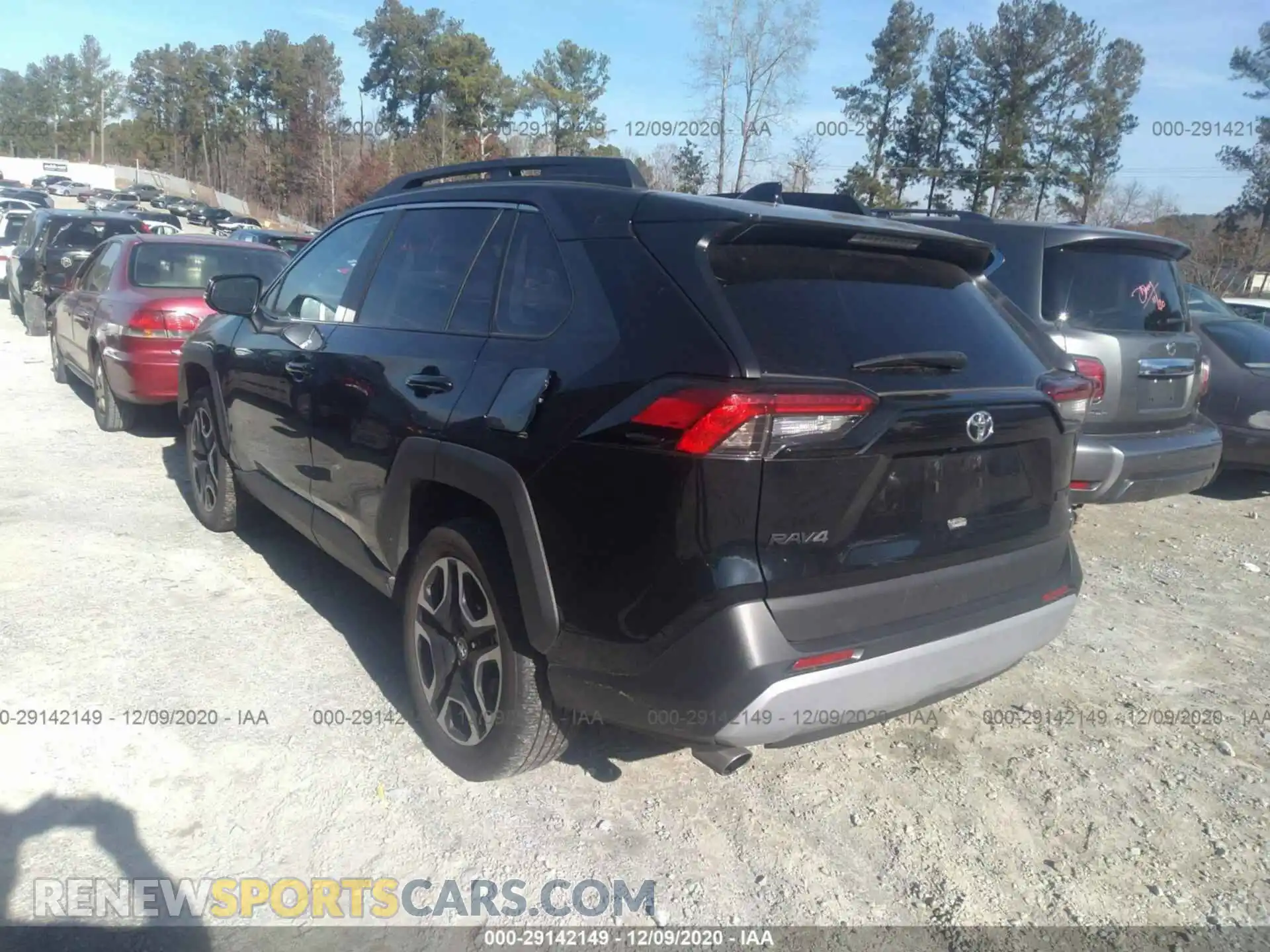 3 Photograph of a damaged car 2T3J1RFV5LC099294 TOYOTA RAV4 2020