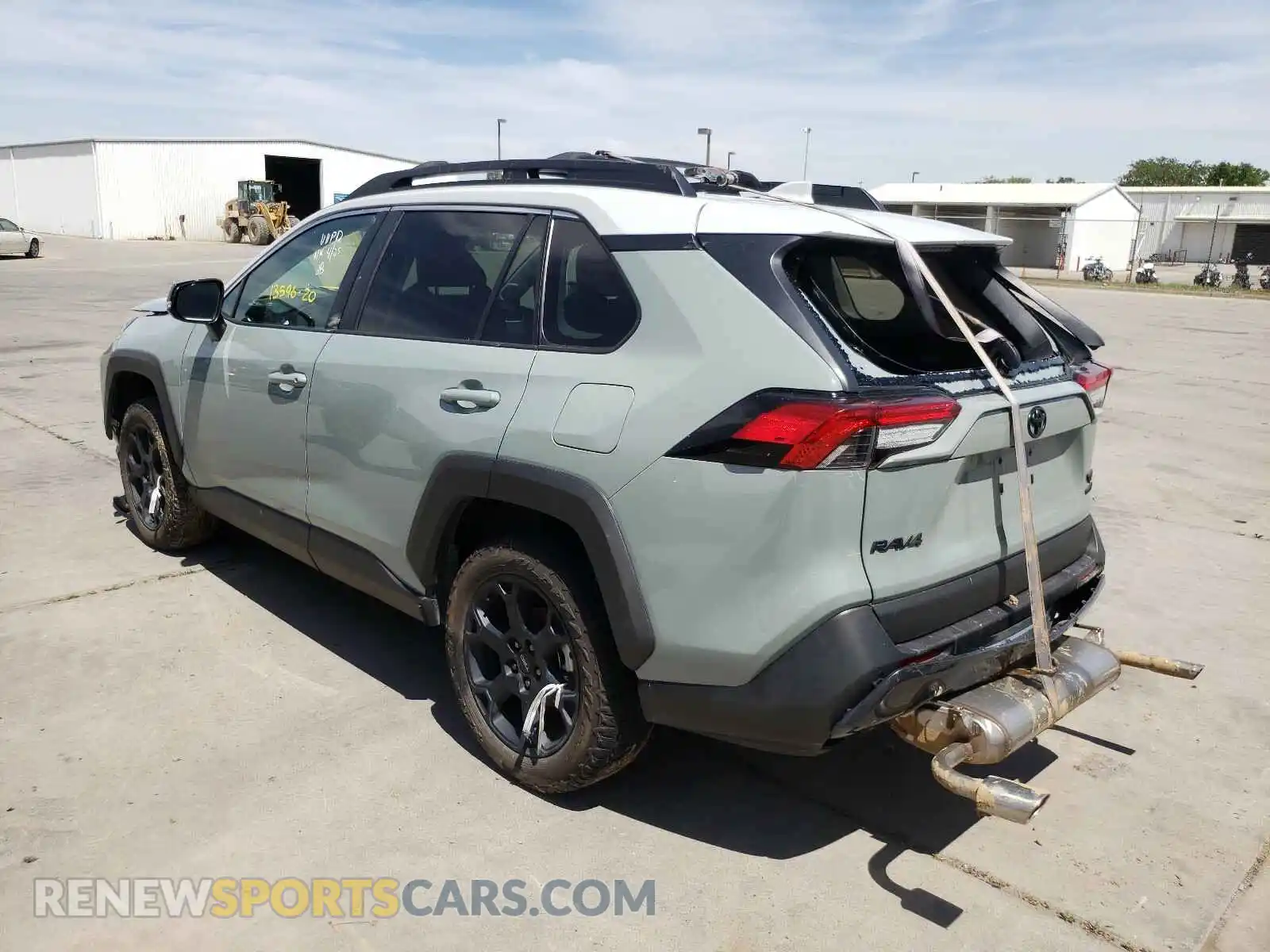 3 Photograph of a damaged car 2T3J1RFV9LC065570 TOYOTA RAV4 2020