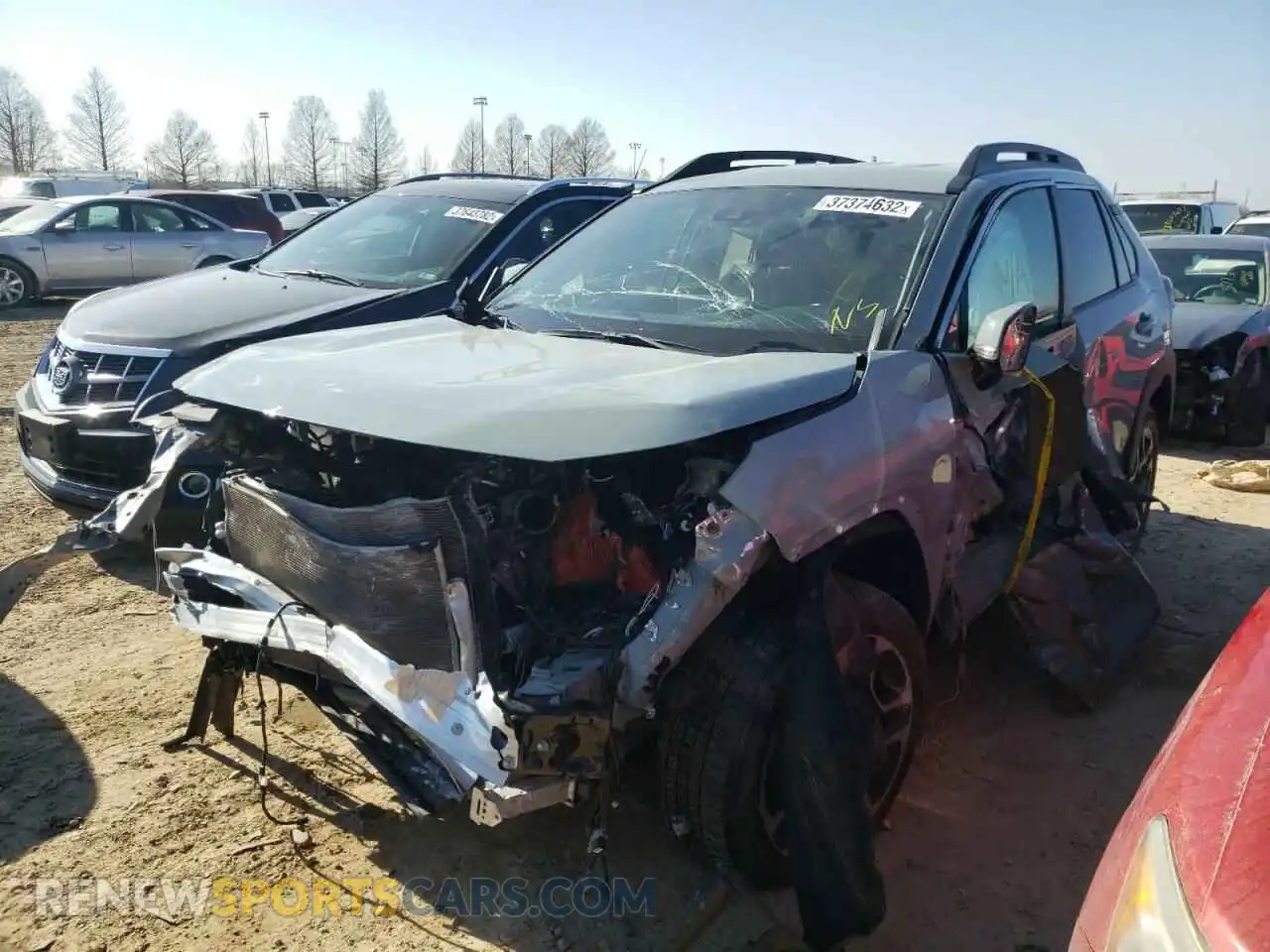 2 Photograph of a damaged car 2T3J1RFV9LC082921 TOYOTA RAV4 2020
