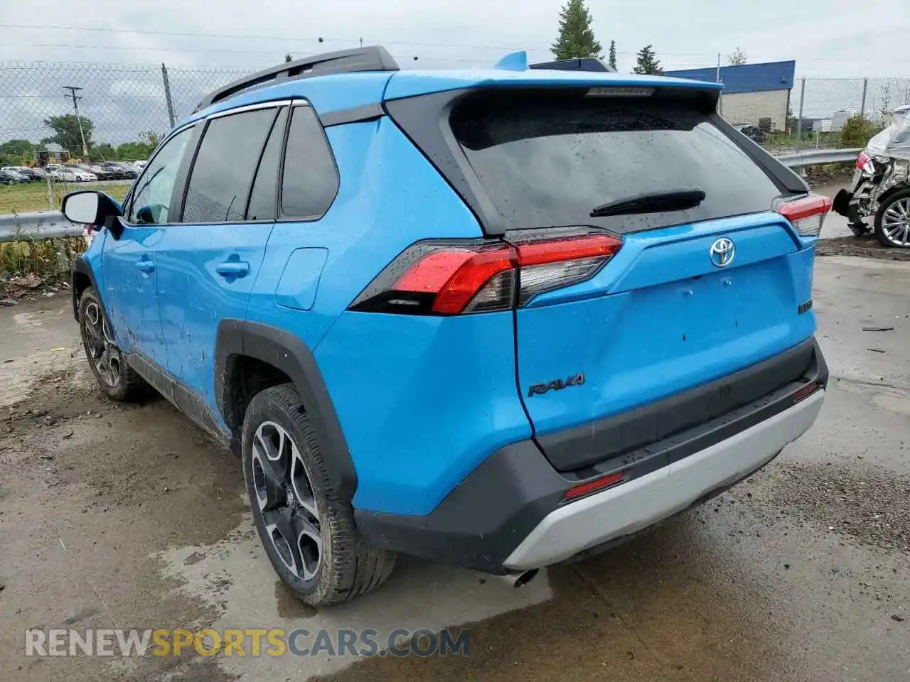 3 Photograph of a damaged car 2T3J1RFVXLC096519 TOYOTA RAV4 2020