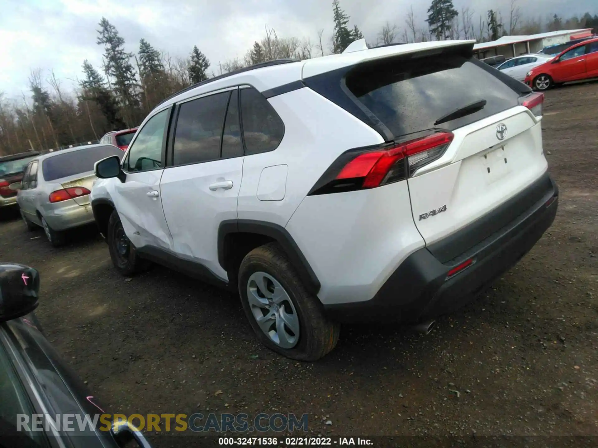3 Photograph of a damaged car 2T3K1RFV5LC062962 TOYOTA RAV4 2020