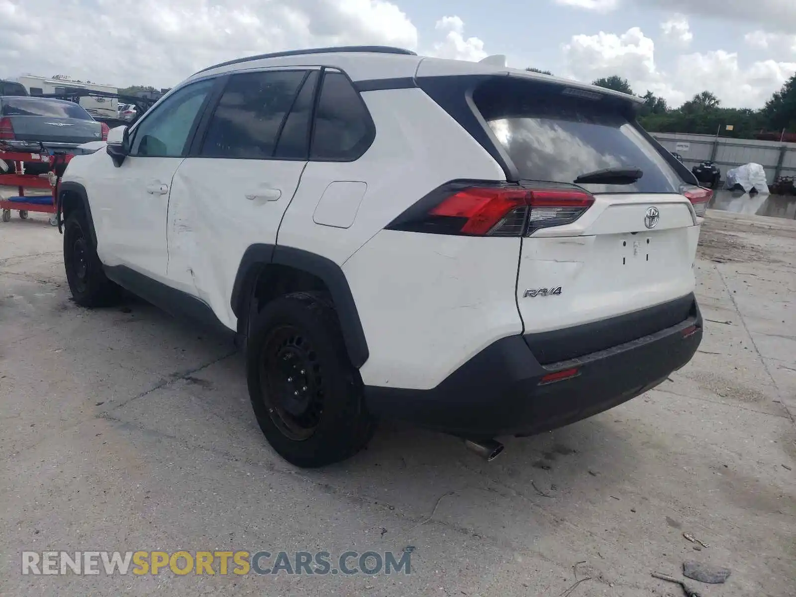 3 Photograph of a damaged car 2T3K1RFV7LC038338 TOYOTA RAV4 2020