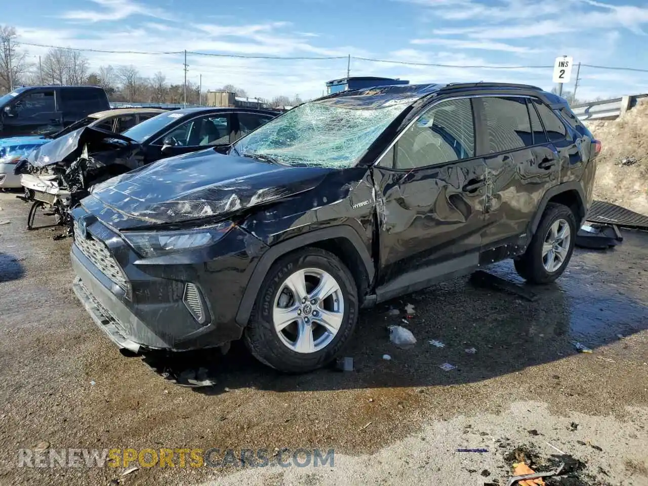 1 Photograph of a damaged car 2T3L6RFV7LW001990 TOYOTA RAV4 2020