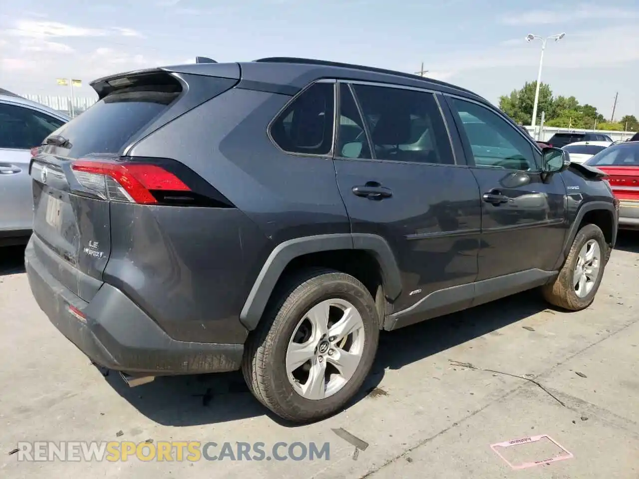 3 Photograph of a damaged car 2T3MWRFV1LW079038 TOYOTA RAV4 2020