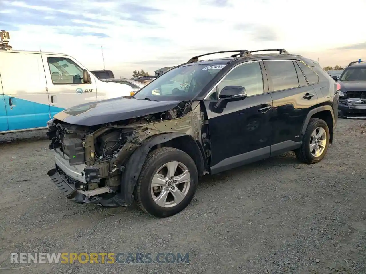 1 Photograph of a damaged car 2T3MWRFV2LW049515 TOYOTA RAV4 2020