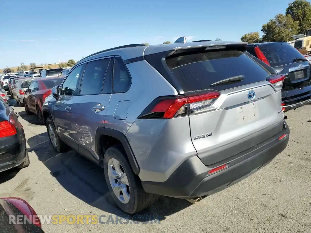 3 Photograph of a damaged car 2T3MWRFV2LW086788 TOYOTA RAV4 2020