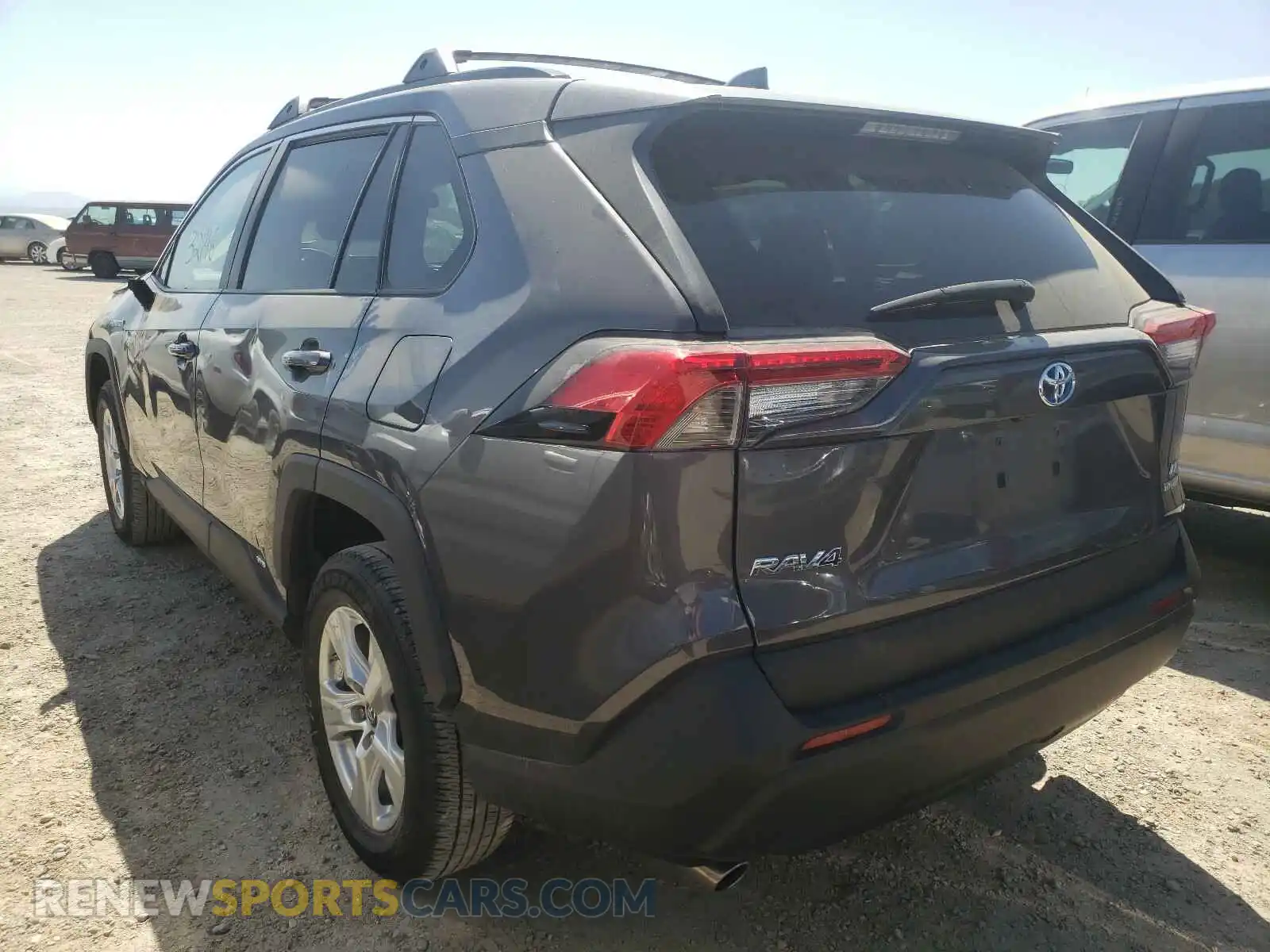 3 Photograph of a damaged car 2T3MWRFV7LW050983 TOYOTA RAV4 2020