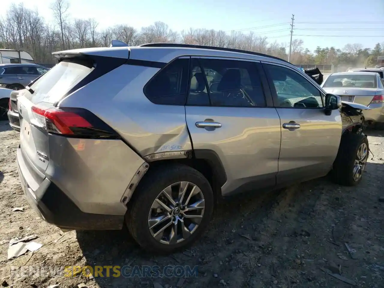 3 Photograph of a damaged car 2T3N1RFV5LW088666 TOYOTA RAV4 2020