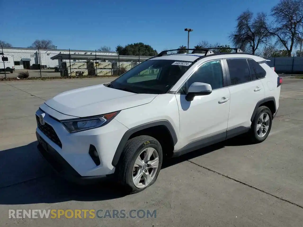 1 Photograph of a damaged car 2T3P1RFV0LC091114 TOYOTA RAV4 2020