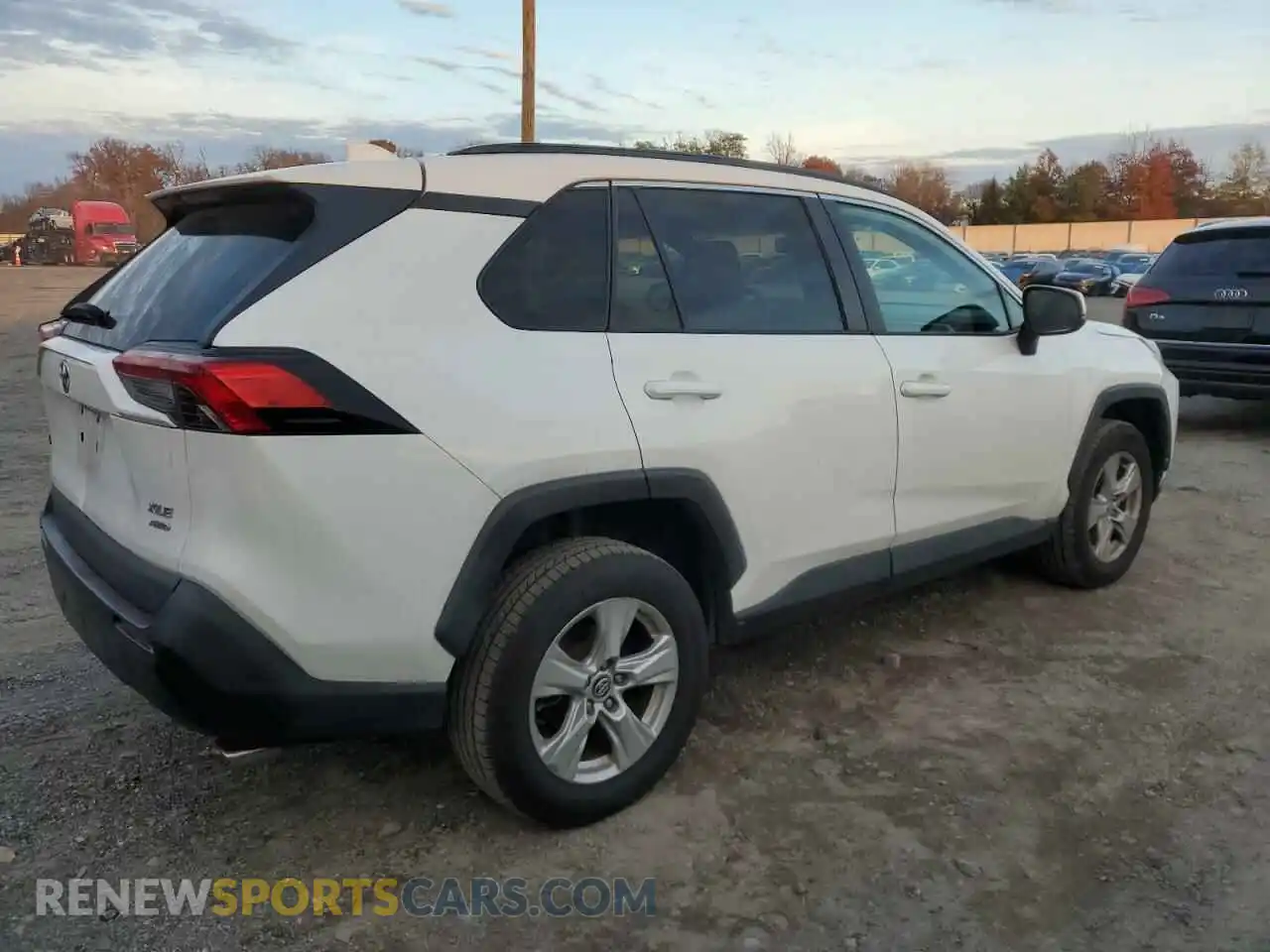 3 Photograph of a damaged car 2T3P1RFV0LC099150 TOYOTA RAV4 2020