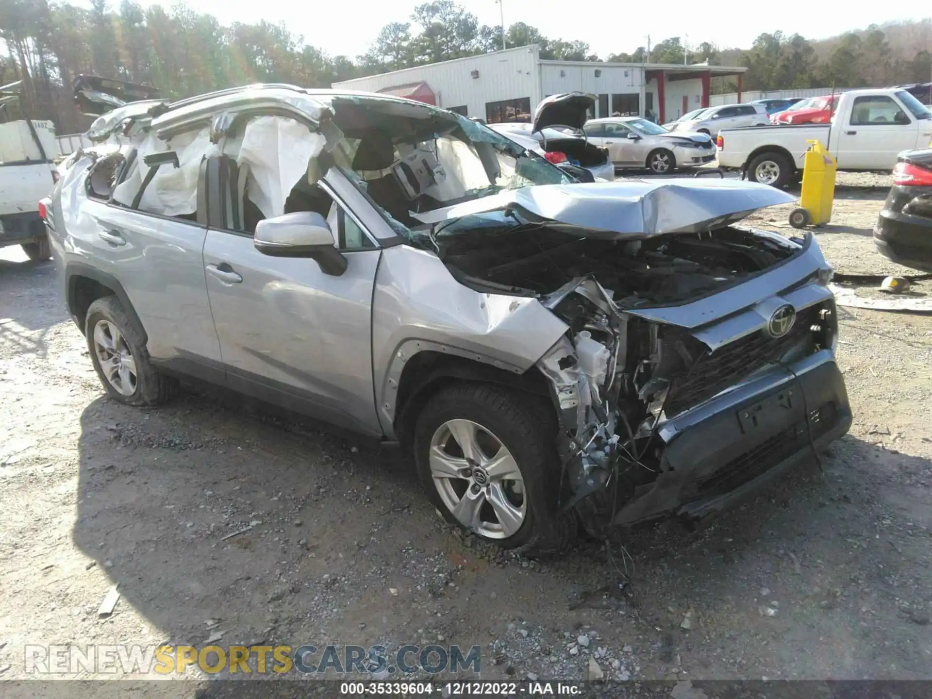 1 Photograph of a damaged car 2T3P1RFV0LC102659 TOYOTA RAV4 2020