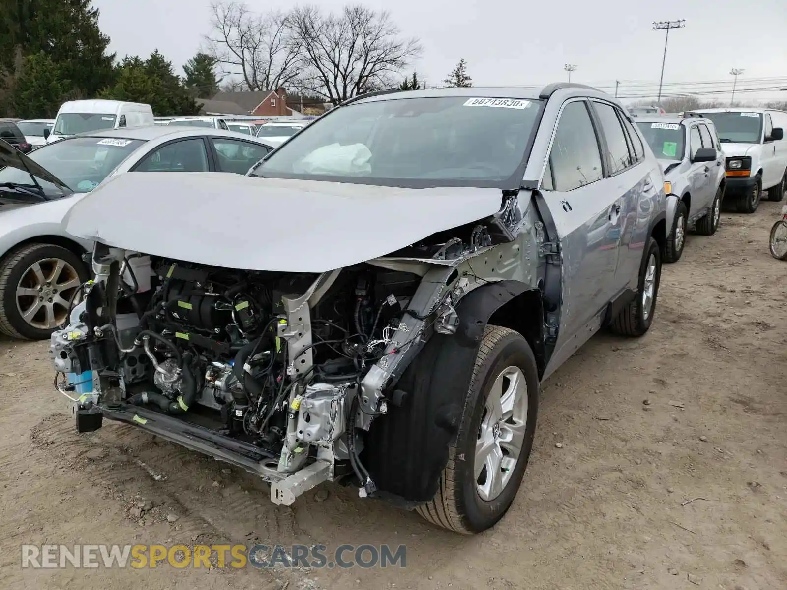 2 Photograph of a damaged car 2T3P1RFV0LW130556 TOYOTA RAV4 2020