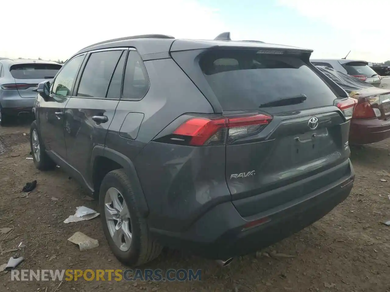 3 Photograph of a damaged car 2T3P1RFV1LC069025 TOYOTA RAV4 2020