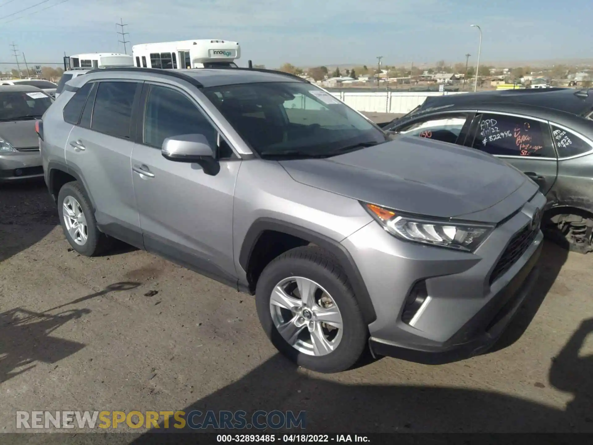 1 Photograph of a damaged car 2T3P1RFV1LC081014 TOYOTA RAV4 2020