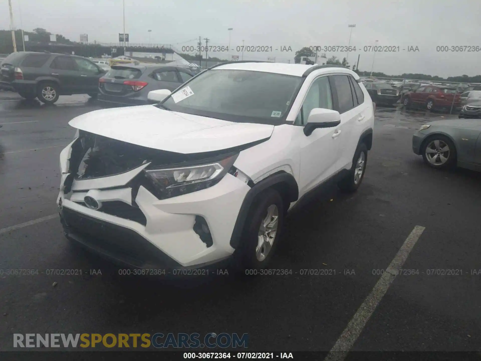 2 Photograph of a damaged car 2T3P1RFV1LC081160 TOYOTA RAV4 2020