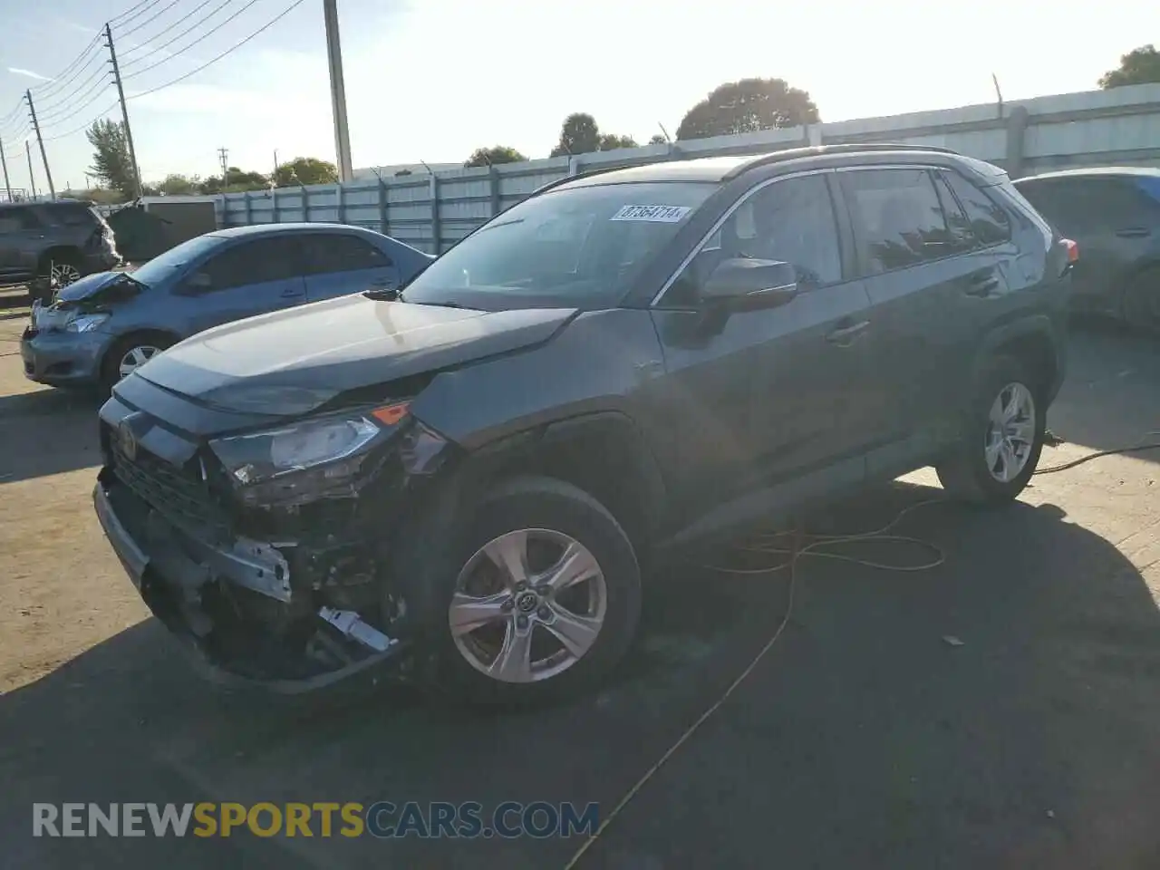 1 Photograph of a damaged car 2T3P1RFV1LC102735 TOYOTA RAV4 2020