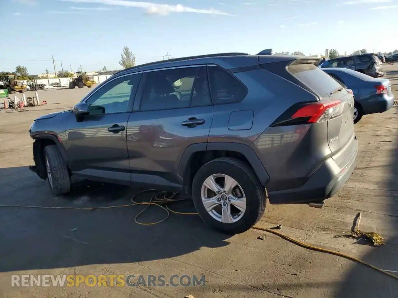 2 Photograph of a damaged car 2T3P1RFV1LC102735 TOYOTA RAV4 2020