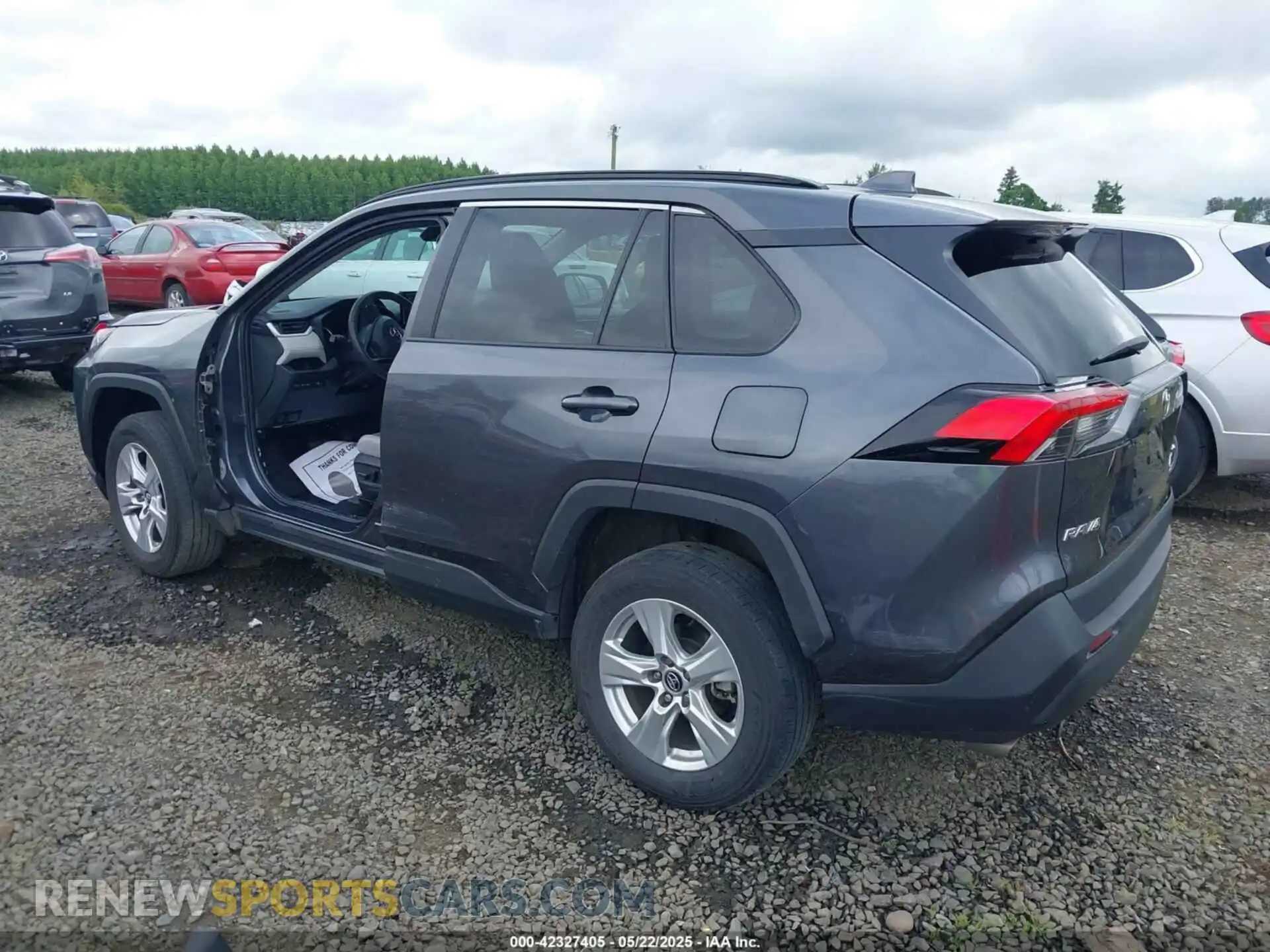 3 fotografías del automóvil dañado 2T3P1RFV1LW121977 TOYOTA RAV4 2020