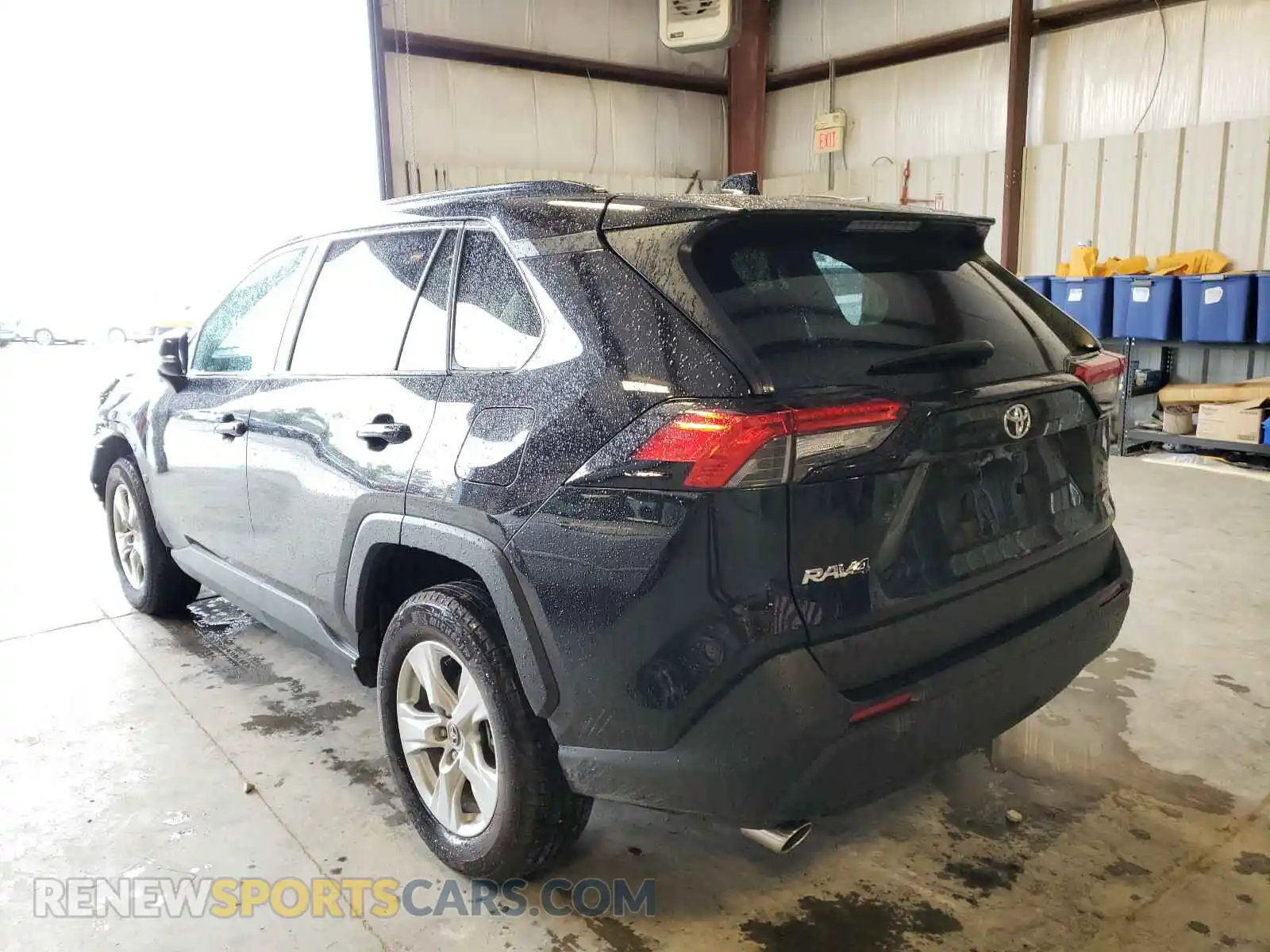 3 Photograph of a damaged car 2T3P1RFV2LC083421 TOYOTA RAV4 2020