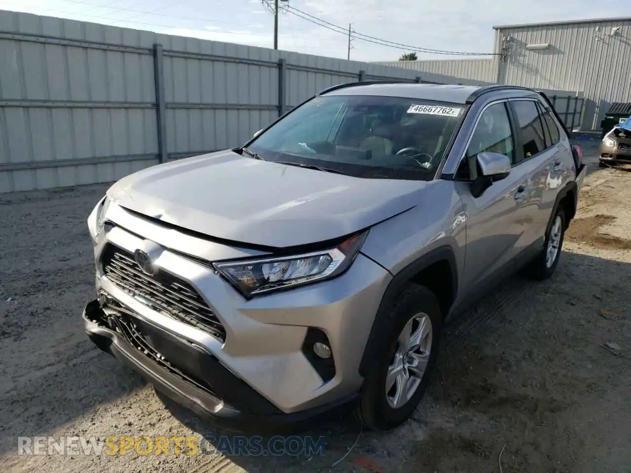 2 fotografías del automóvil dañado 2T3P1RFV2LC084875 TOYOTA RAV4 2020