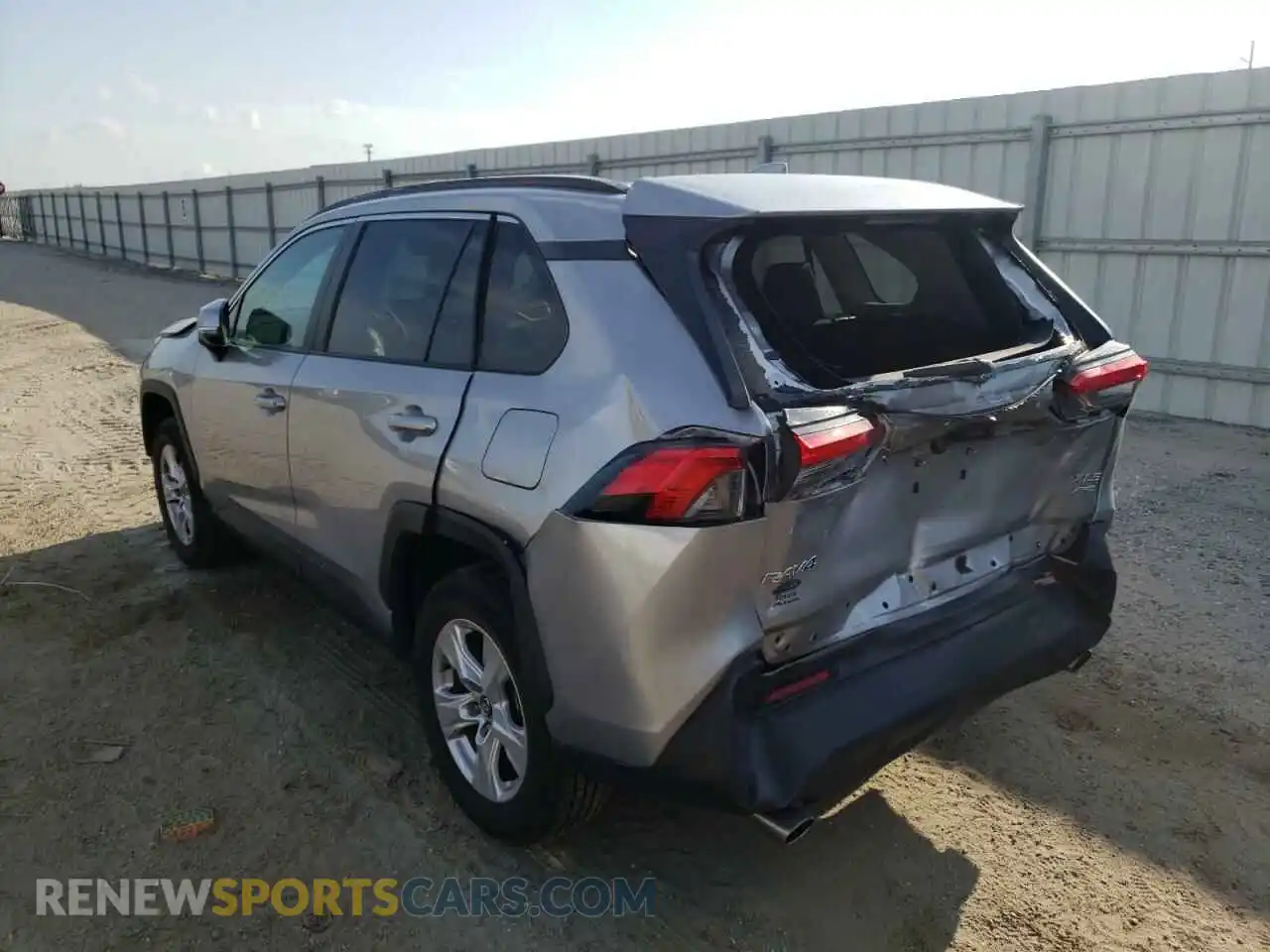 3 fotografías del automóvil dañado 2T3P1RFV2LC084875 TOYOTA RAV4 2020