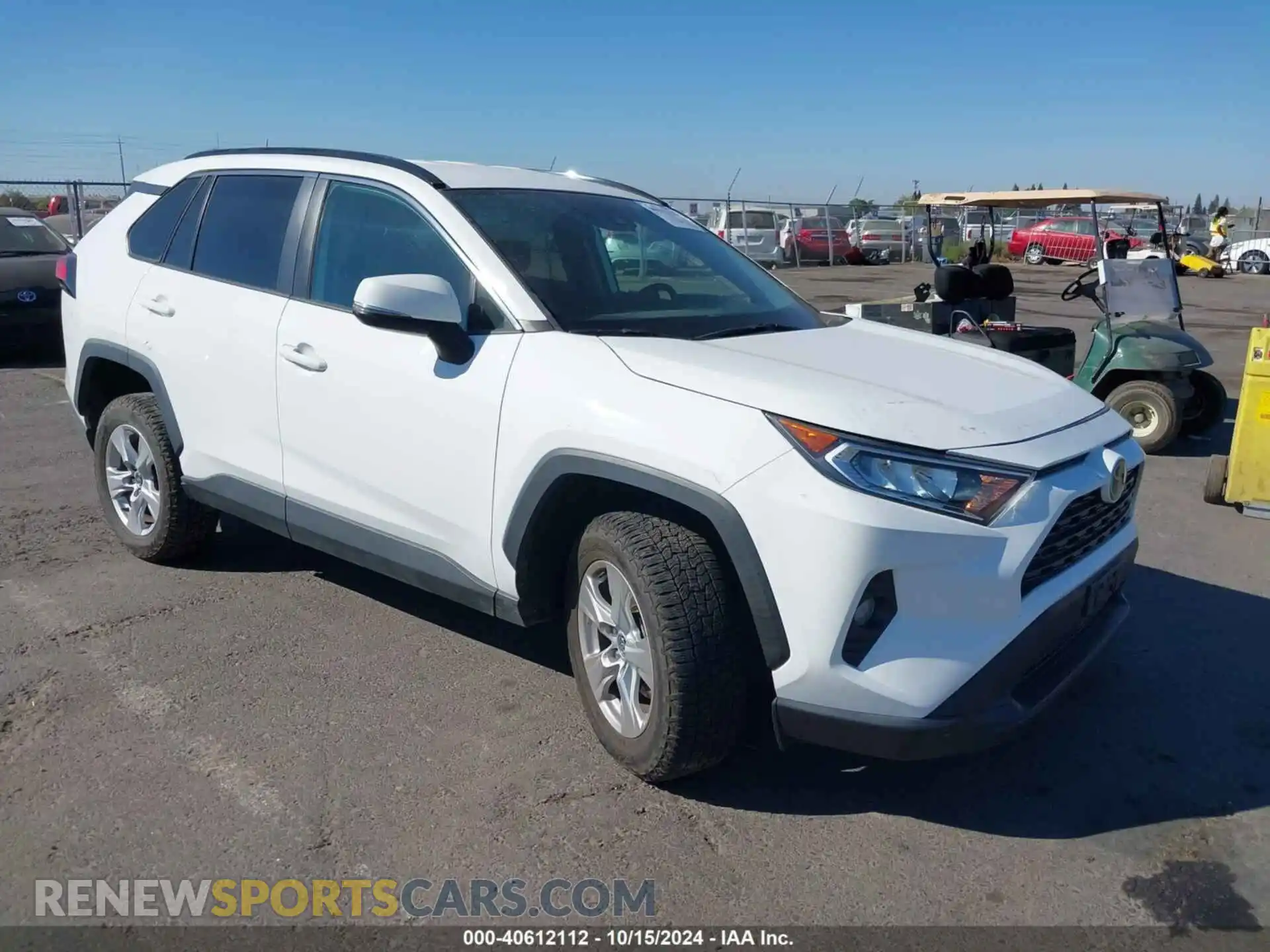 1 Photograph of a damaged car 2T3P1RFV2LC092829 TOYOTA RAV4 2020