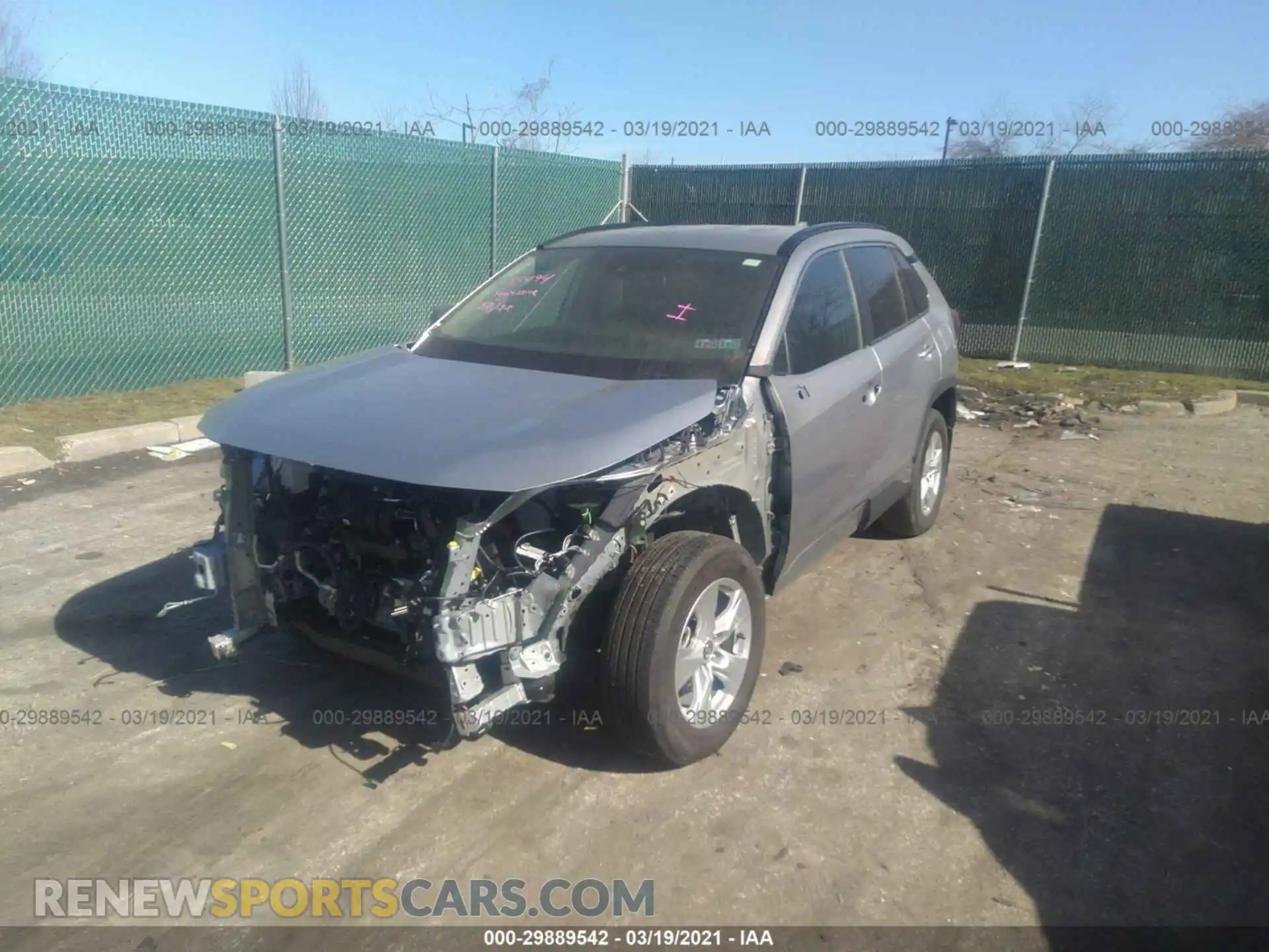 2 Фотография поврежденного автомобиля 2T3P1RFV2LC128440 TOYOTA RAV4 2020