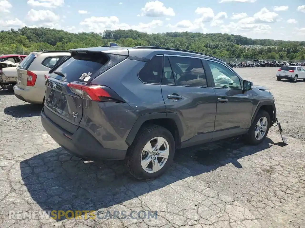 3 Photograph of a damaged car 2T3P1RFV2LC131855 TOYOTA RAV4 2020