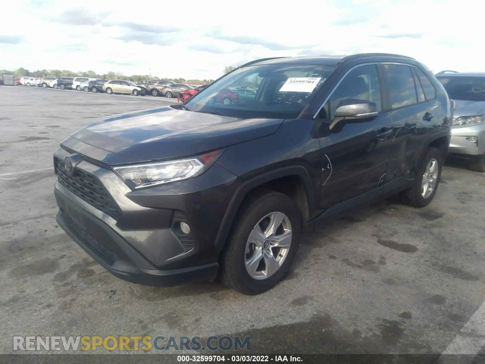 2 Photograph of a damaged car 2T3P1RFV2LW087922 TOYOTA RAV4 2020