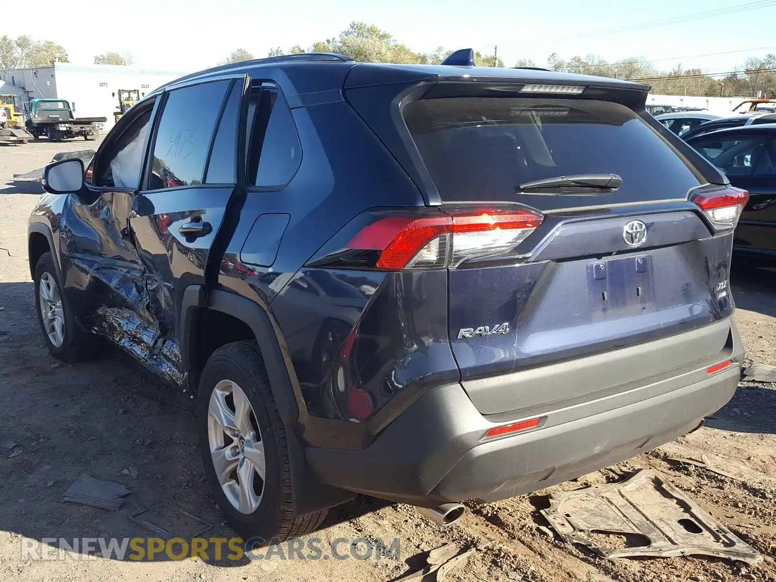 3 Photograph of a damaged car 2T3P1RFV2LW112091 TOYOTA RAV4 2020