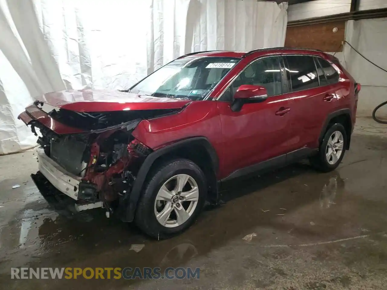 1 Photograph of a damaged car 2T3P1RFV2LW135340 TOYOTA RAV4 2020