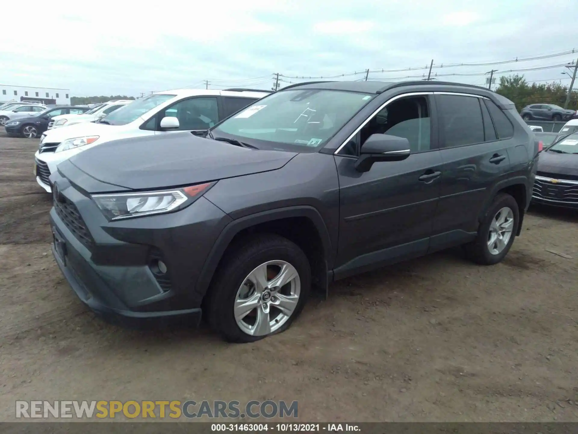 2 Photograph of a damaged car 2T3P1RFV3LC072587 TOYOTA RAV4 2020