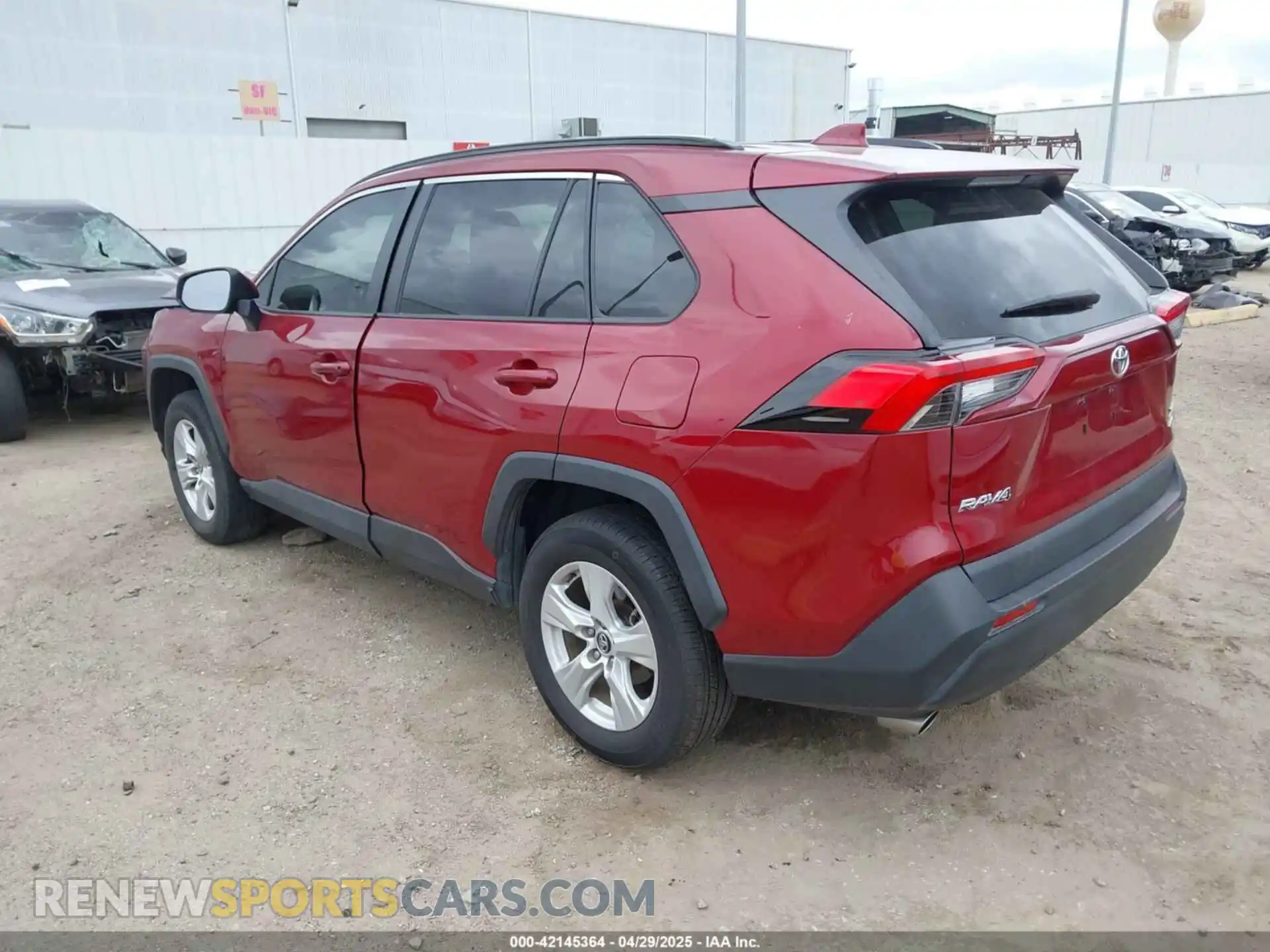 3 Photograph of a damaged car 2T3P1RFV3LC125708 TOYOTA RAV4 2020