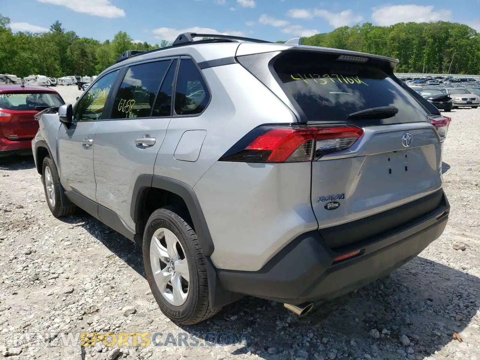 3 Photograph of a damaged car 2T3P1RFV3LW092823 TOYOTA RAV4 2020