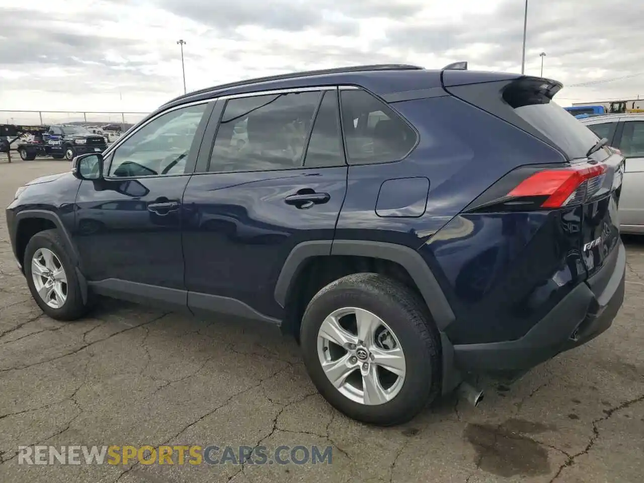 2 Photograph of a damaged car 2T3P1RFV4LC073313 TOYOTA RAV4 2020