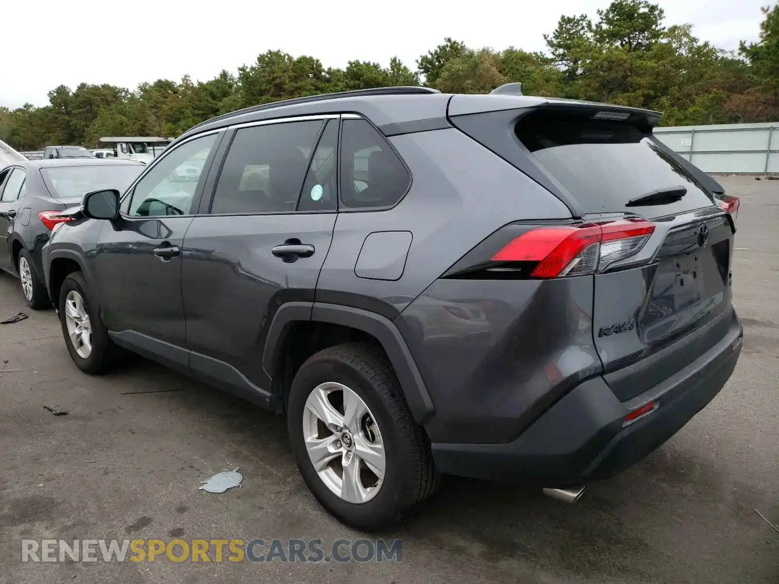 3 Photograph of a damaged car 2T3P1RFV4LC079161 TOYOTA RAV4 2020