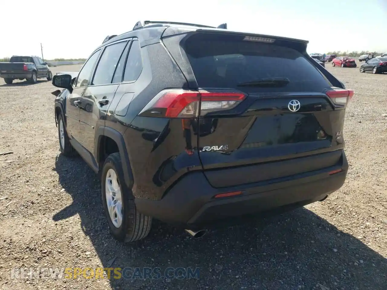 3 Photograph of a damaged car 2T3P1RFV5LC127332 TOYOTA RAV4 2020