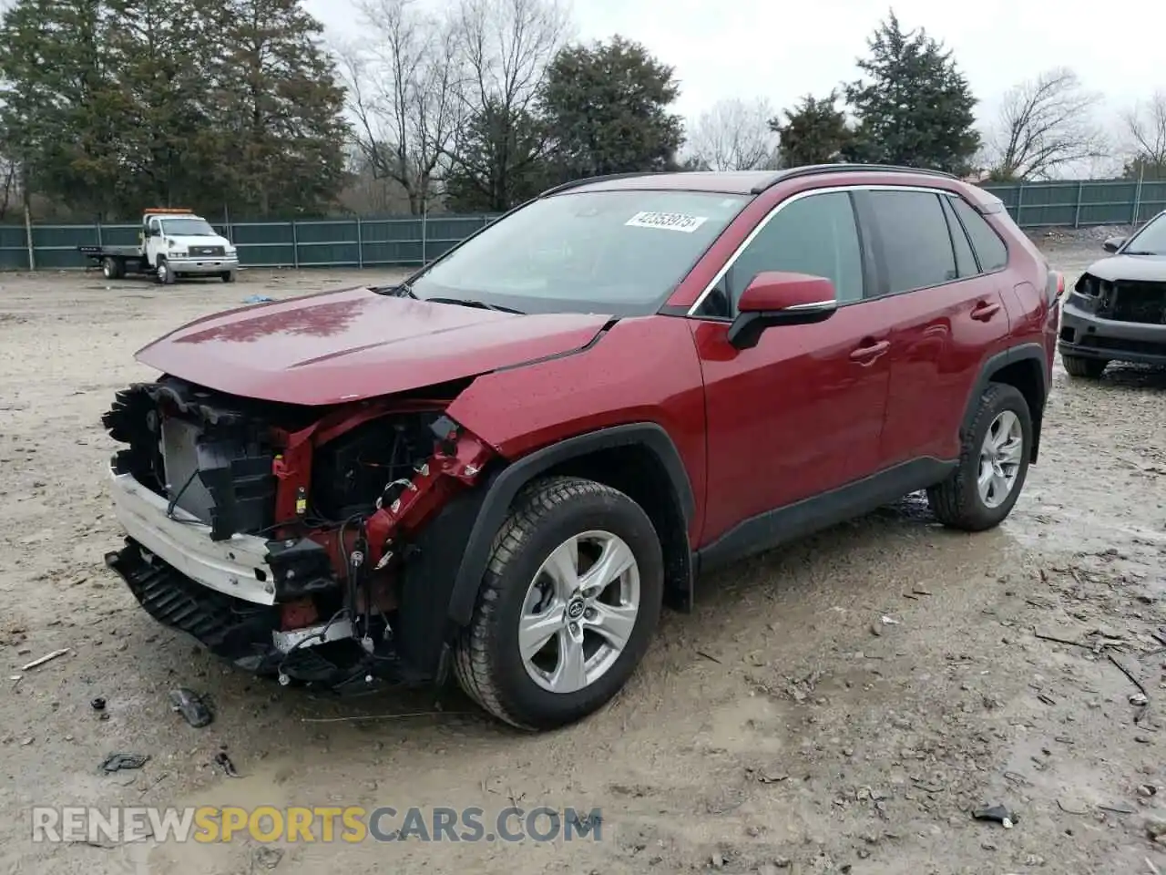 1 Photograph of a damaged car 2T3P1RFV5LC131896 TOYOTA RAV4 2020