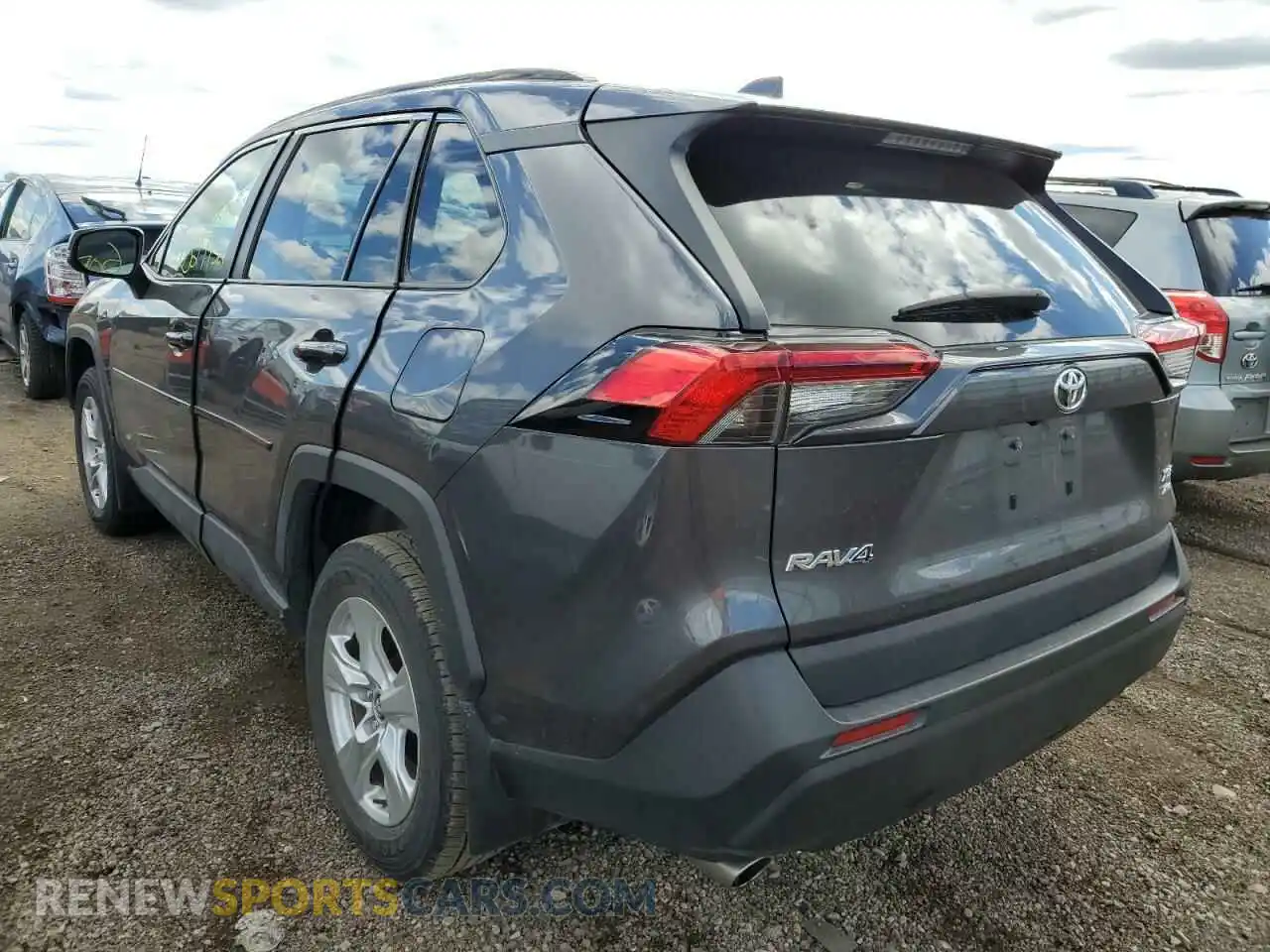 3 Photograph of a damaged car 2T3P1RFV5LW119553 TOYOTA RAV4 2020