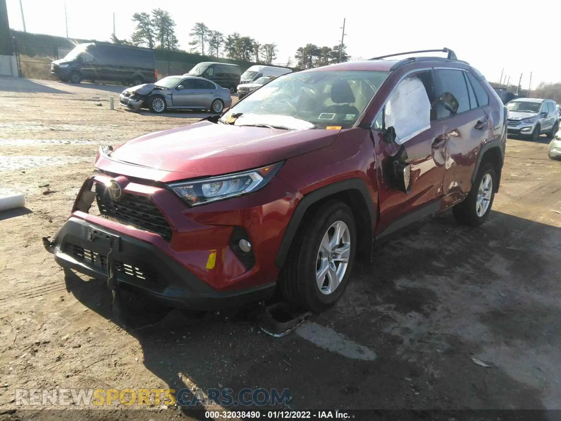 2 Photograph of a damaged car 2T3P1RFV6LC061566 TOYOTA RAV4 2020