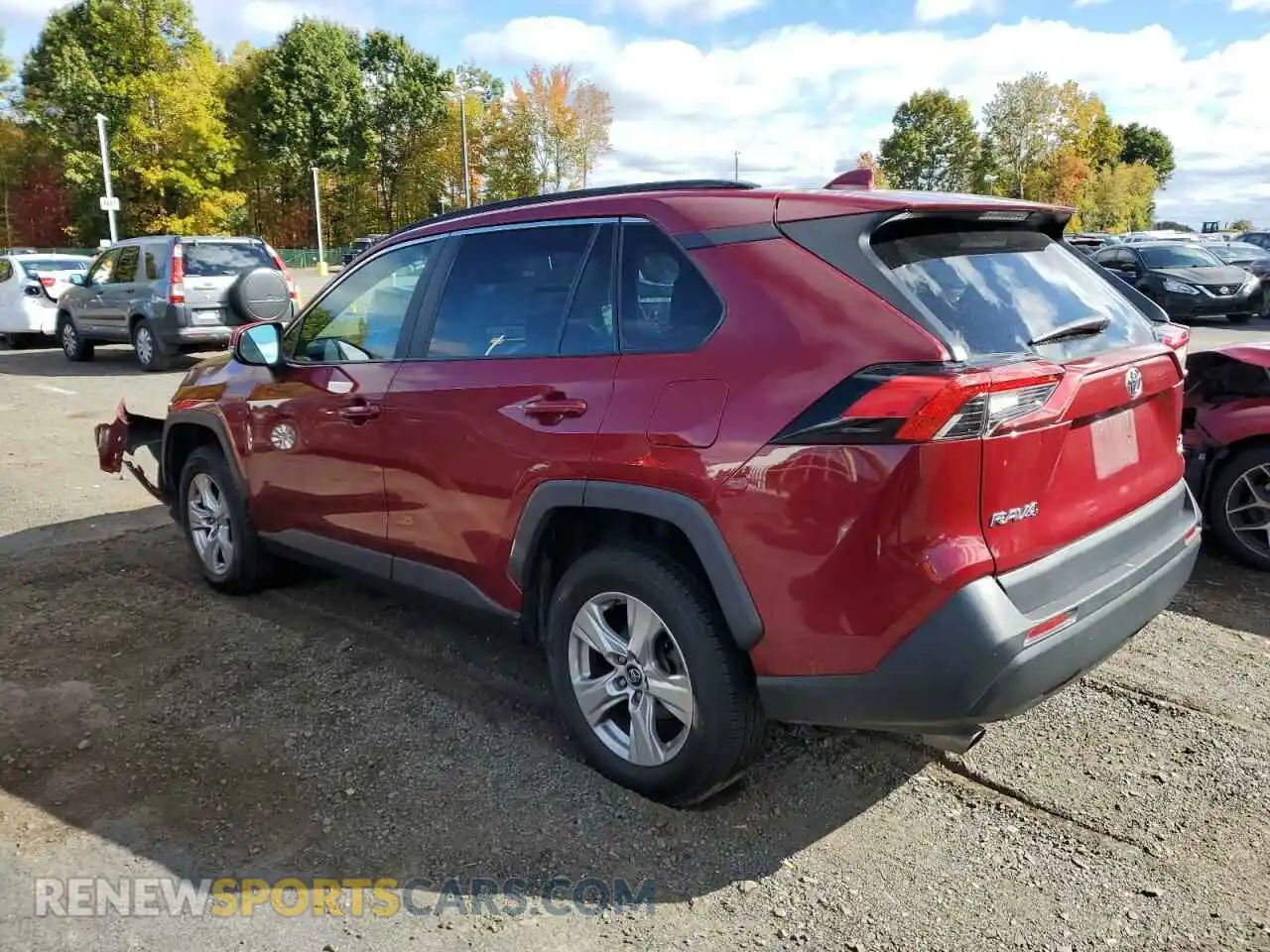 2 Photograph of a damaged car 2T3P1RFV6LC111995 TOYOTA RAV4 2020
