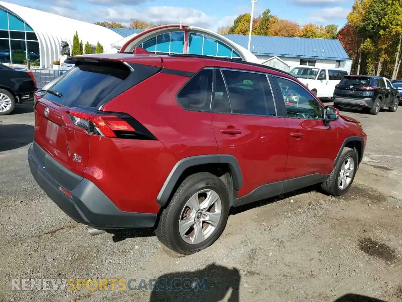 3 Photograph of a damaged car 2T3P1RFV6LC111995 TOYOTA RAV4 2020