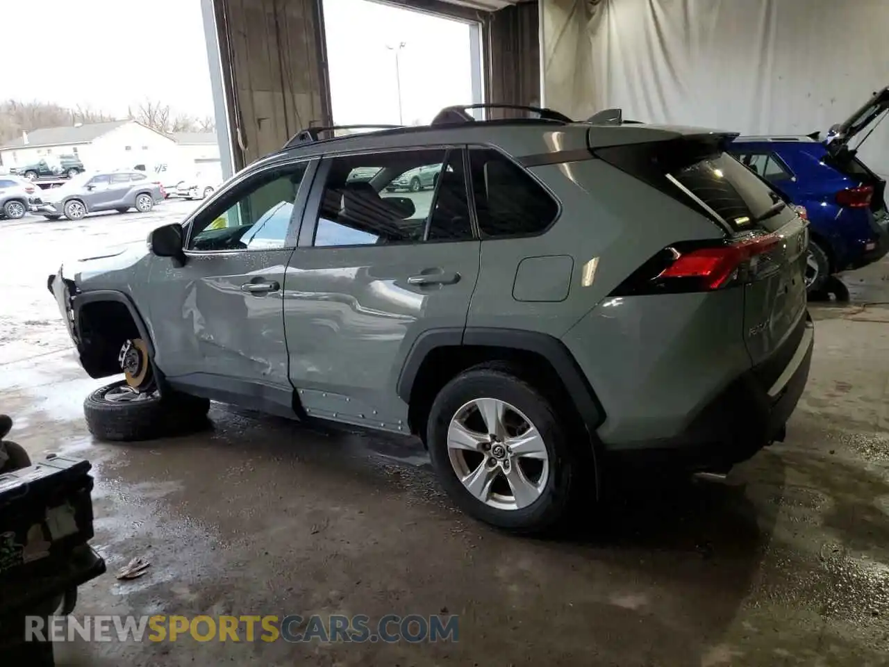 2 fotografías del automóvil dañado 2T3P1RFV6LW094856 TOYOTA RAV4 2020