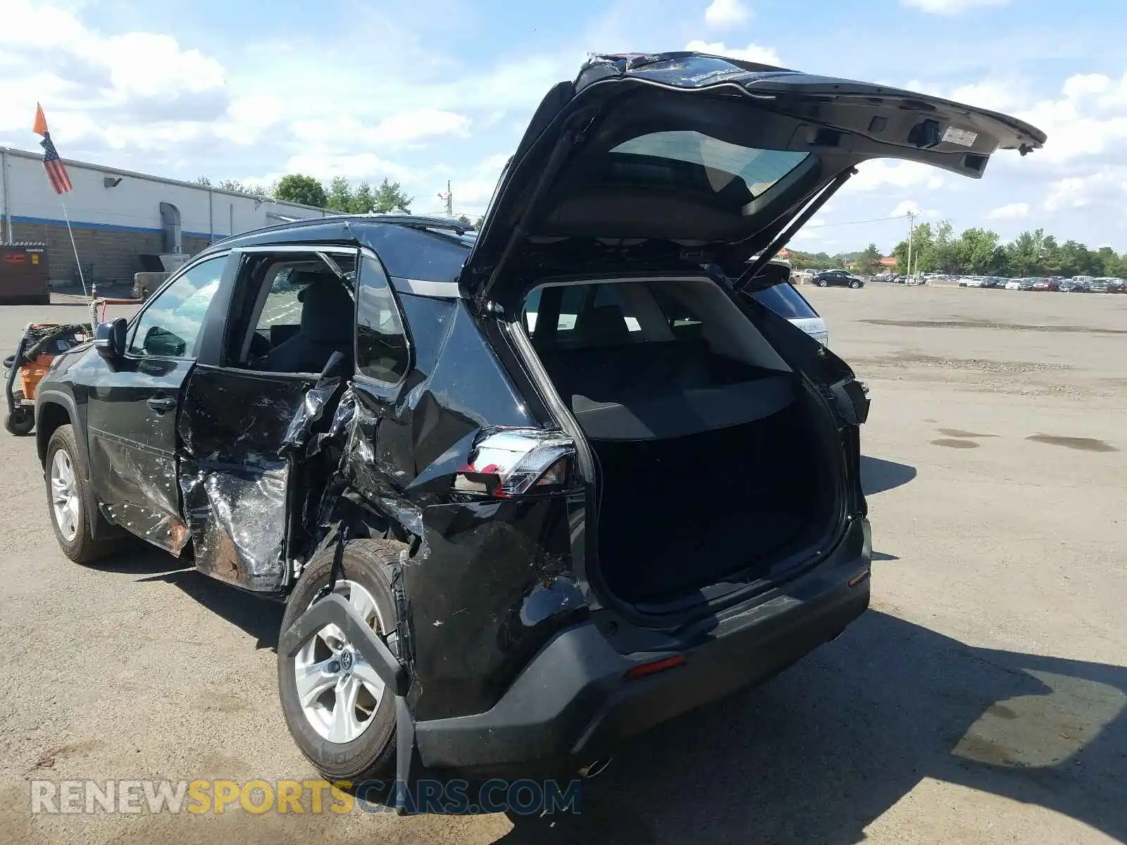 3 Photograph of a damaged car 2T3P1RFV6LW095215 TOYOTA RAV4 2020