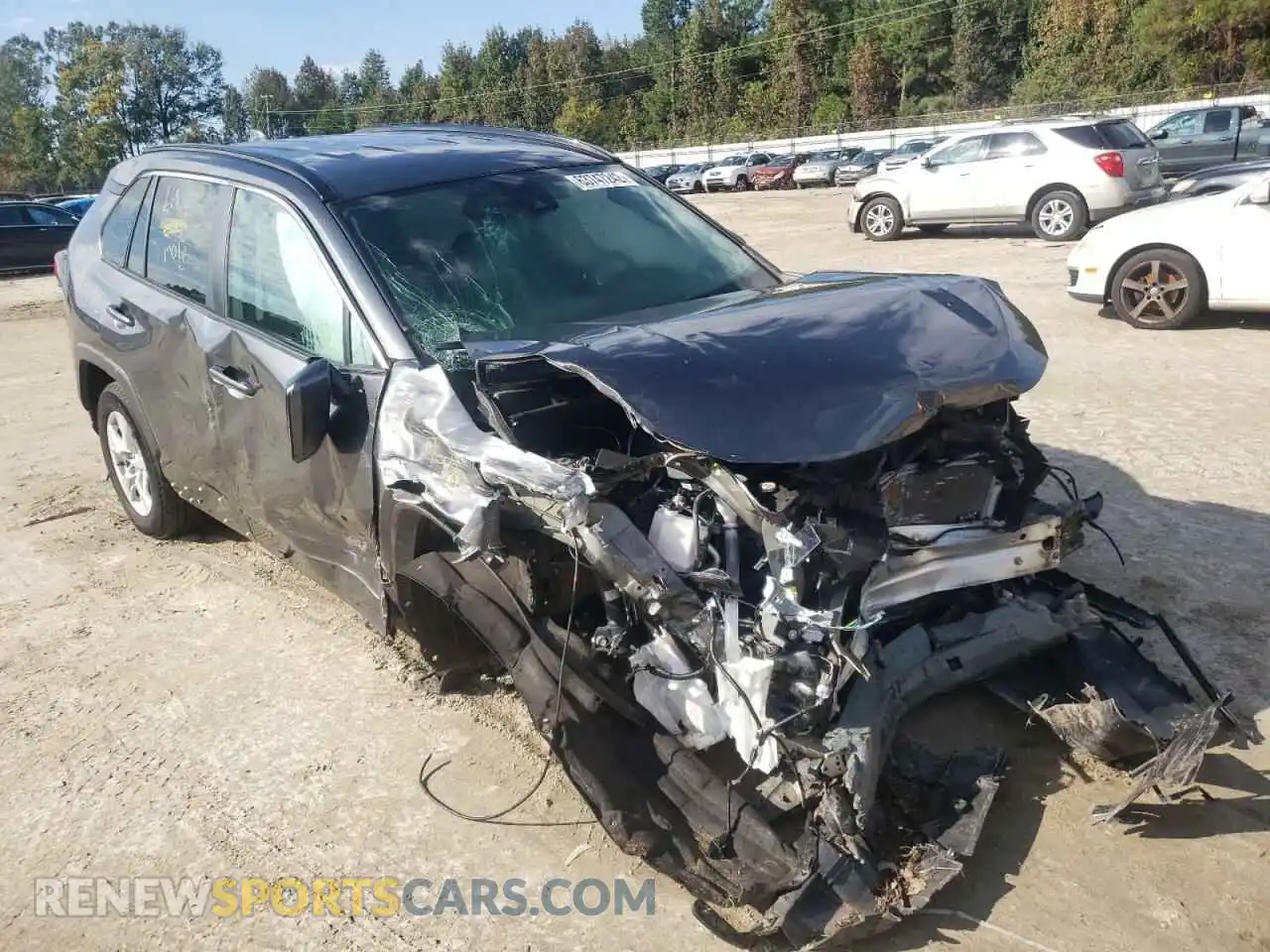1 Photograph of a damaged car 2T3P1RFV7LC140910 TOYOTA RAV4 2020