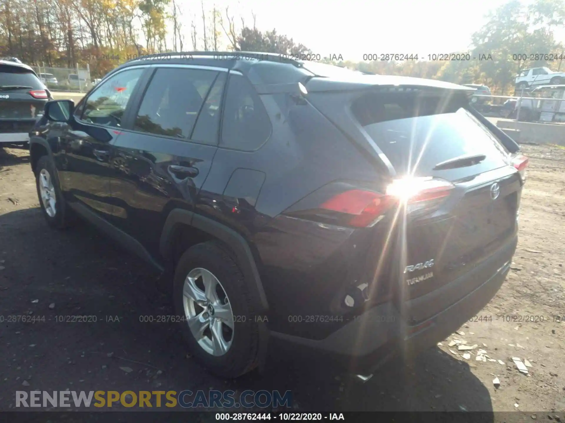3 Photograph of a damaged car 2T3P1RFV7LW094364 TOYOTA RAV4 2020
