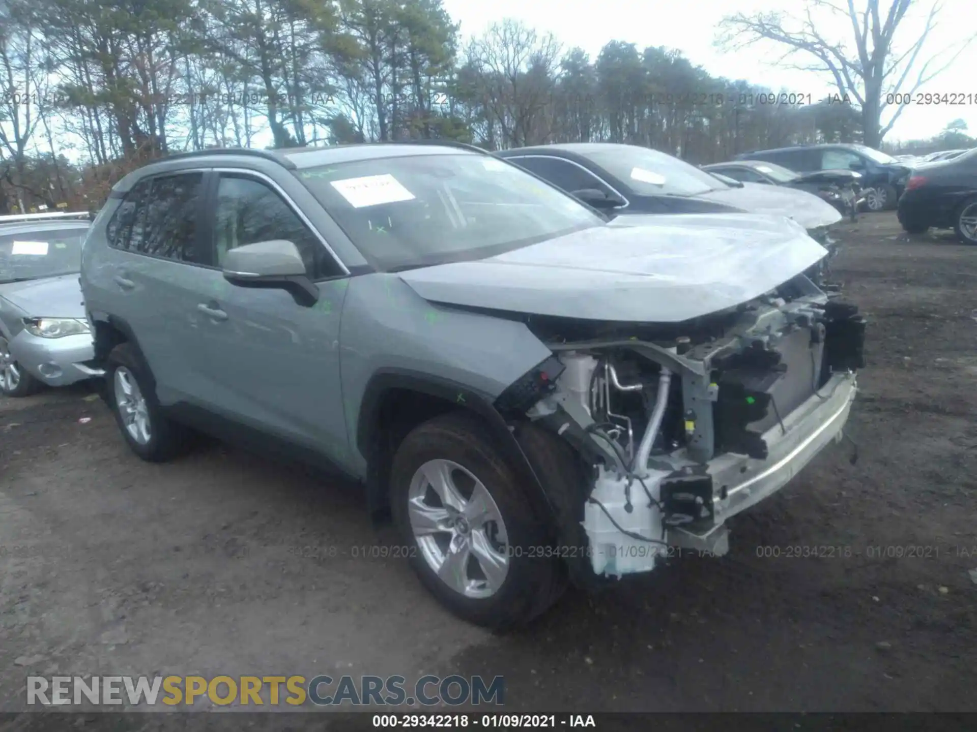 1 Photograph of a damaged car 2T3P1RFV8LC067451 TOYOTA RAV4 2020