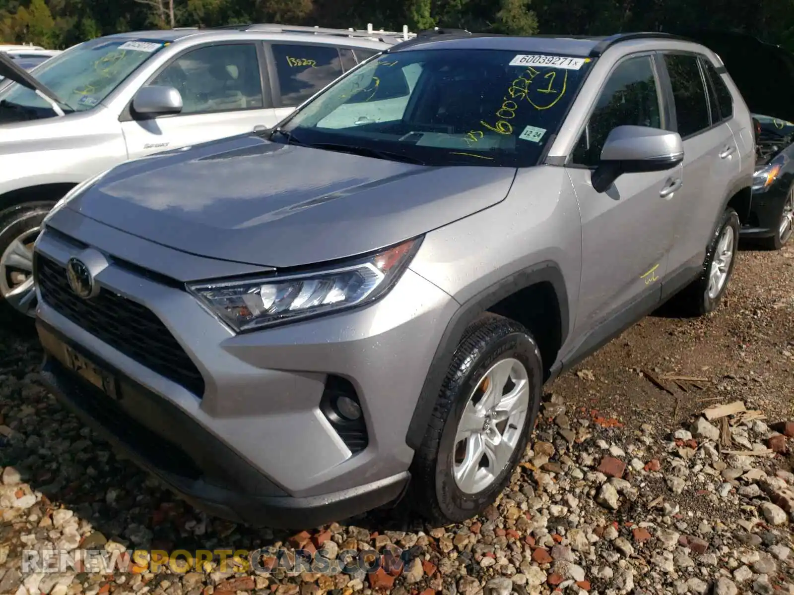 2 Photograph of a damaged car 2T3P1RFV8LC072486 TOYOTA RAV4 2020