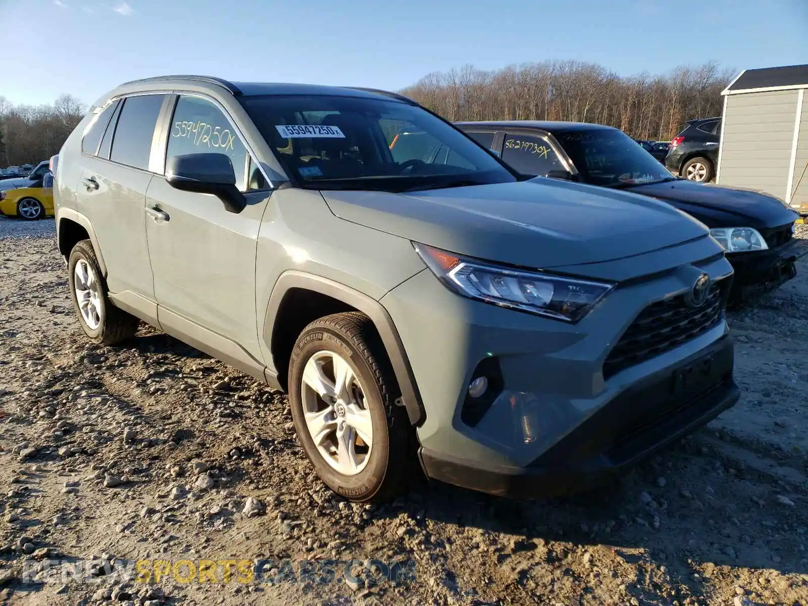 1 Photograph of a damaged car 2T3P1RFV8LC086372 TOYOTA RAV4 2020