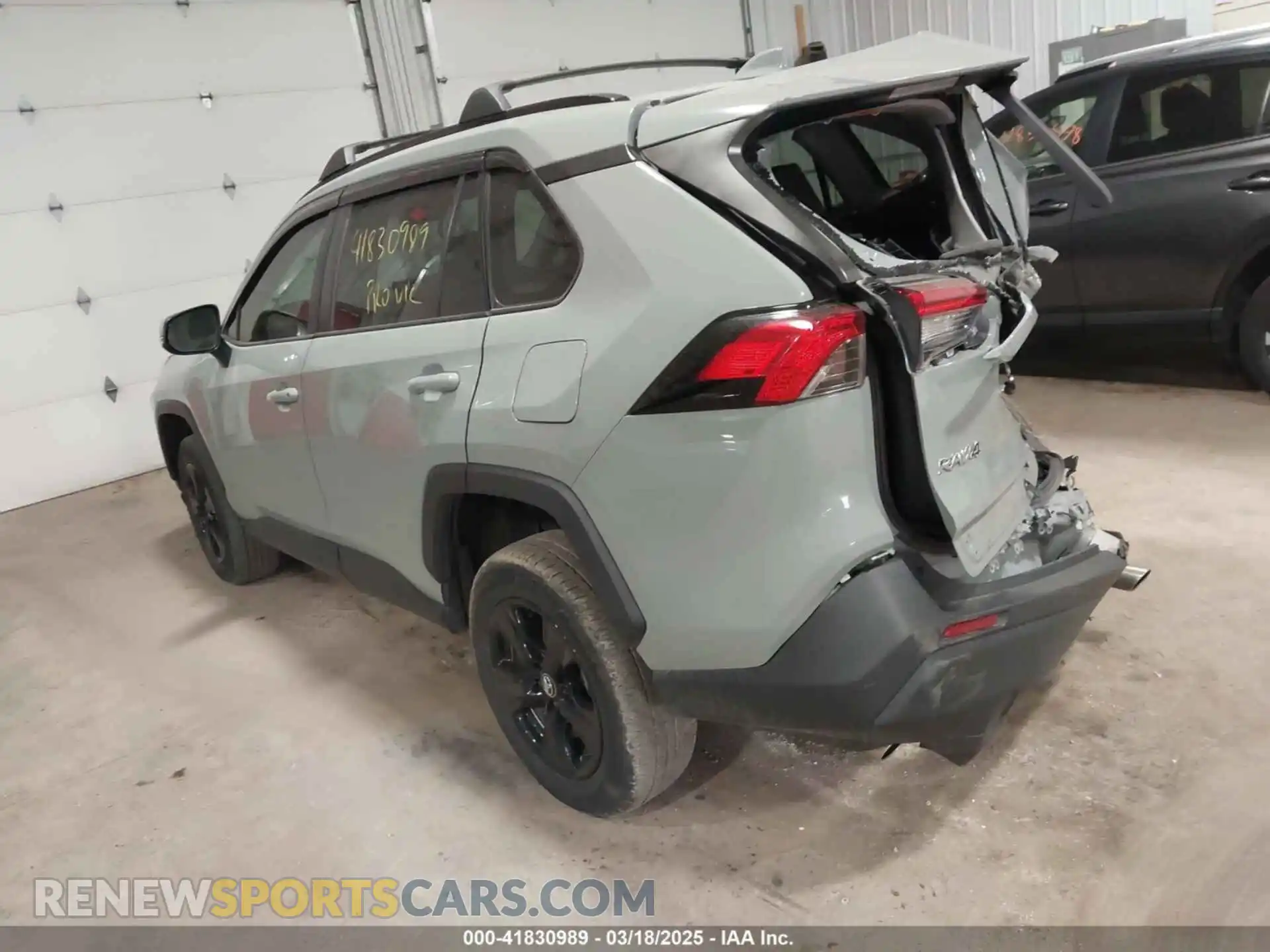 3 fotografías del automóvil dañado 2T3P1RFV8LC099090 TOYOTA RAV4 2020